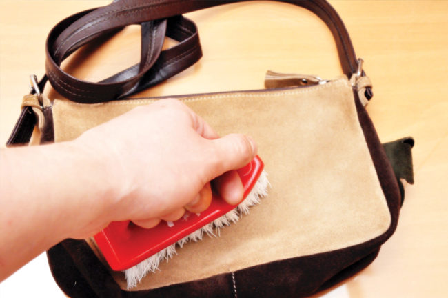 അസുഖം ഹാൻഡ് ബാഗിൽ!