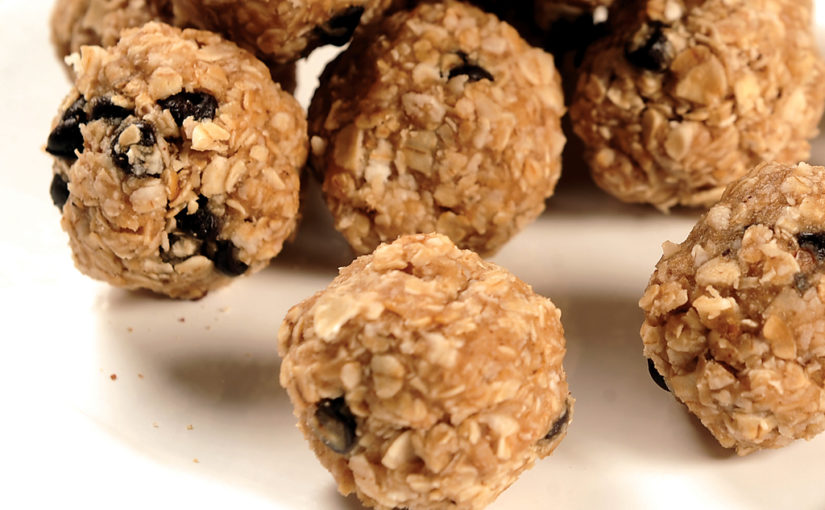 നോ ബേക്ക് ബട്ടർ പീനട്ട് ബൈറ്റ്സ്