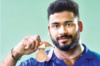 weightlifter vikas thakur