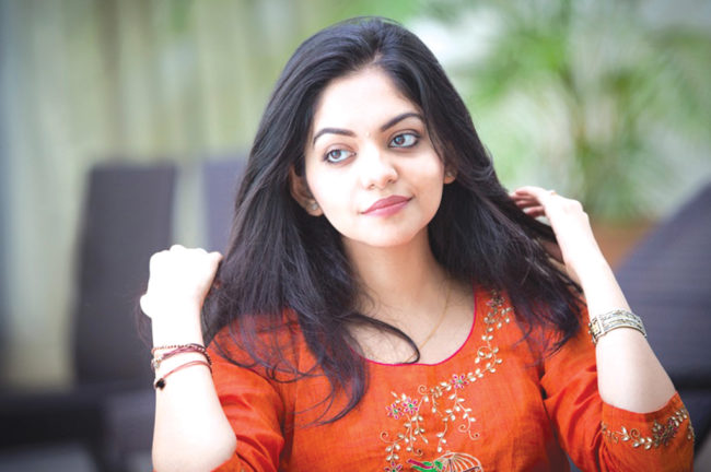 അച്‌ഛന്‍റെ സ്വപ്നങ്ങളുടെ കൂട്ടുകാരി…