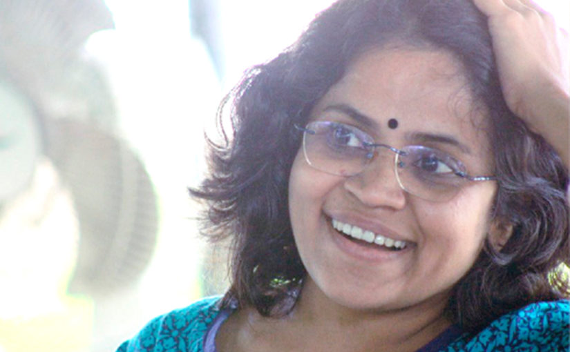 ന്യൂസ്‌ റൂമിൽ നിന്നു ഫ്രെയിമിലേക്ക്