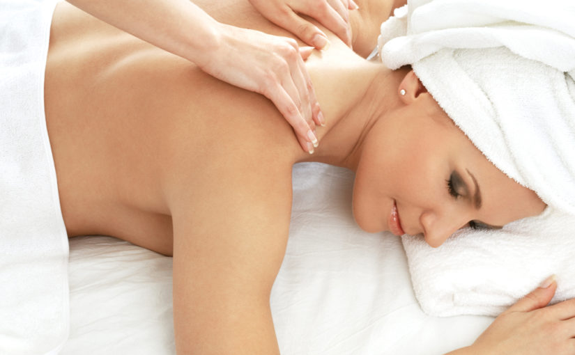 അരോമ തെറാപ്പി ചെയ്യൂ പിരിമുറുക്കം പടികടത്തൂ