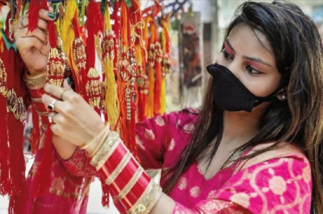 നിറങ്ങൾ വിരുന്നു വരും കാലം!