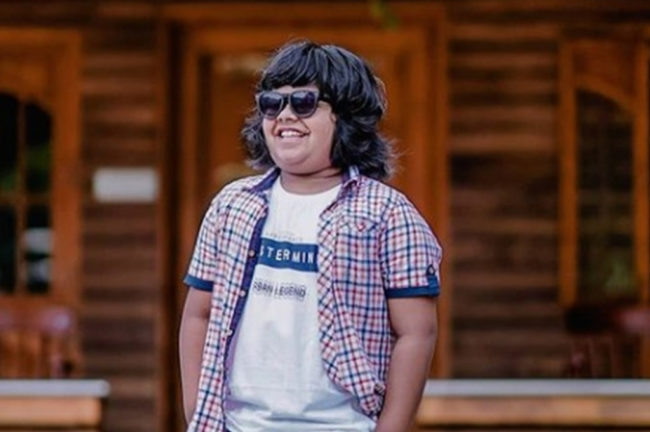 മിന്നൽ സൂപ്പർബോയ് – Vashisht Umesh