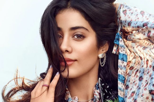 Jhanvi Kapoor തിരക്കിലാണ്