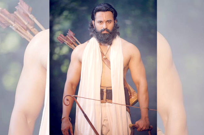 ലേറ്റ് ആയാലും ലേറ്റസ്റ്റ്- Unni Mukundan