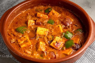 recipe- capsicum and paneer curry