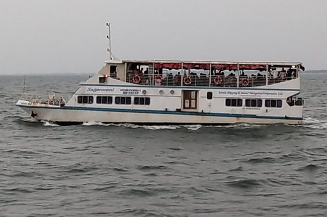 കടലിന്റെ ആഴങ്ങളിലേയ്ക്ക് ഒരു സുഖസഞ്ചാരം