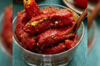അച്ചാർ ഭരണി